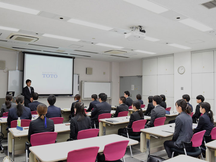 TOTO東富士研修の写真